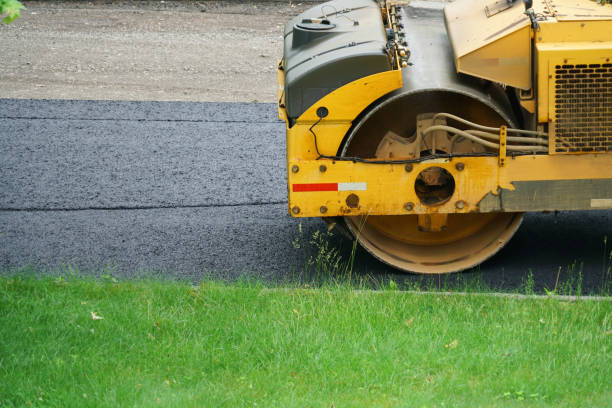 Best Driveway Pavers Cost  in Kalida, OH